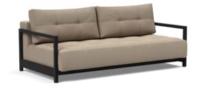 braunes Lounge Sofa mit großer Sitztiefe, Gästebett mit Holzarmlehnen in schwarz- Liegefläche 155x200cm