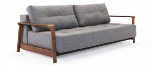 Graues Schlafsofa RAN DELUXE von Innovation, Gästebett Lounge Sofa mit Holzarmlehnen dunkel - Liegefläche 155x200 cm