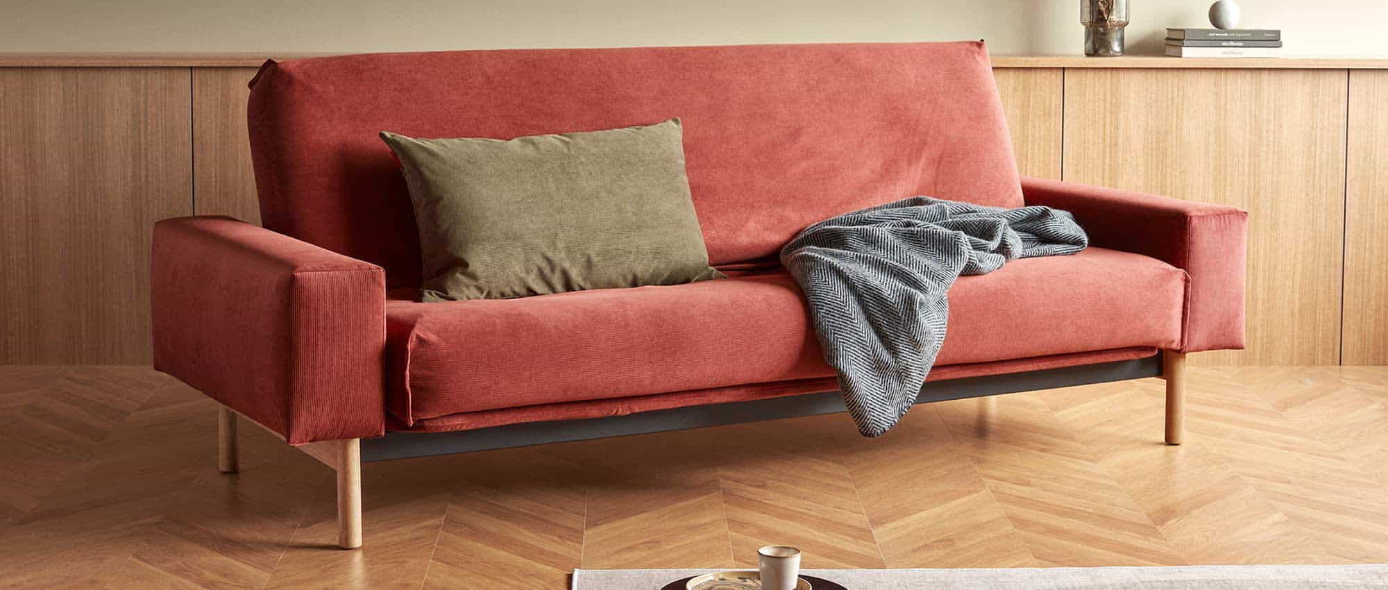 Innovation Schlafsofa MIMER mit Lattenrost und Matratze, Dauerschläfer Sofabett für jeden Tag - Liegefläche 140x200cm