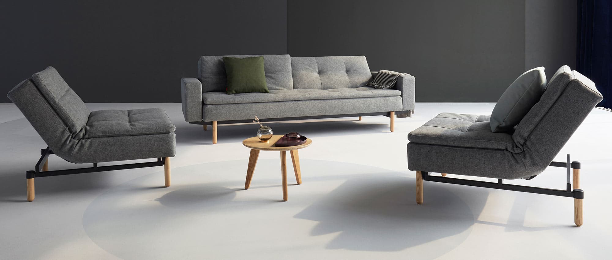 skandinavisches Designer Schlafsofa DUBLEXO von Innovation, Gästebett mit verstellbarer Rückenlehne - Liegefläche 110x200 cm