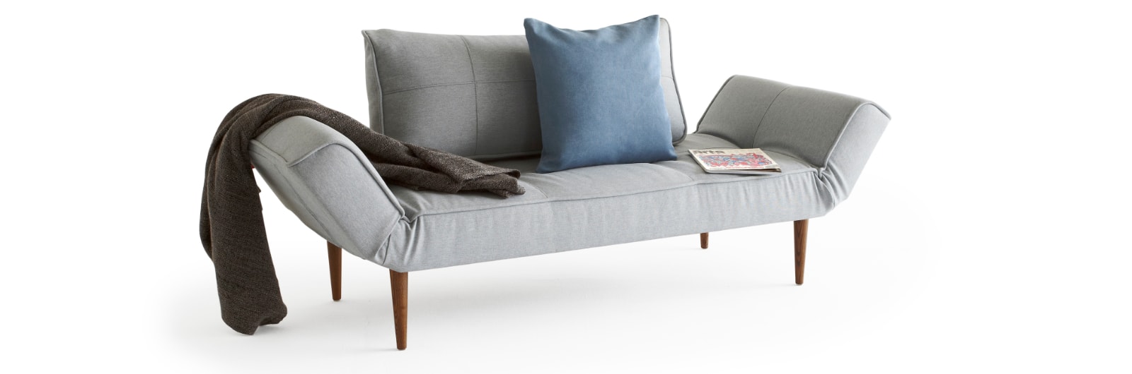 Innovation ZEAL kleines Sofa mit klappbaren Armlehnen, Liege mit hellen Holzbeinen - 70x200